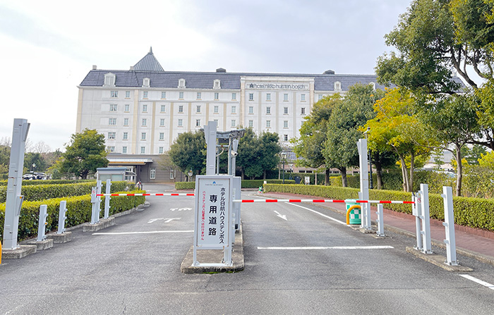 ホテル駐車場のご案内