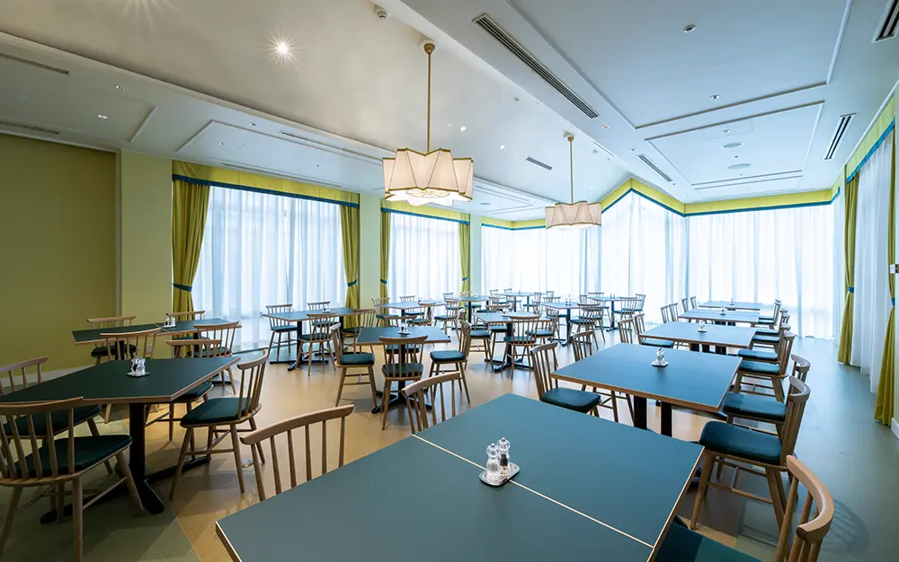 洋式宴会場 エトワール