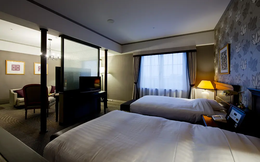 ジュニアスイート