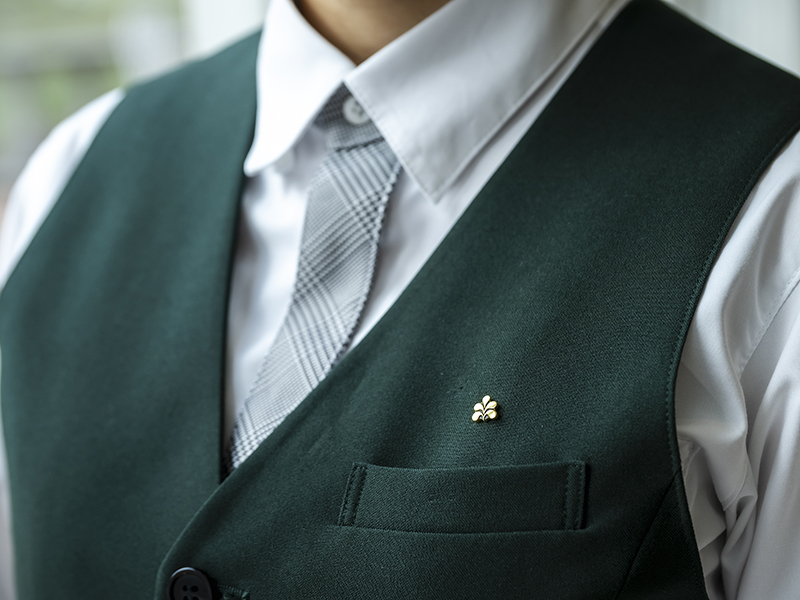 レストランホールサービススタッフ/正社員